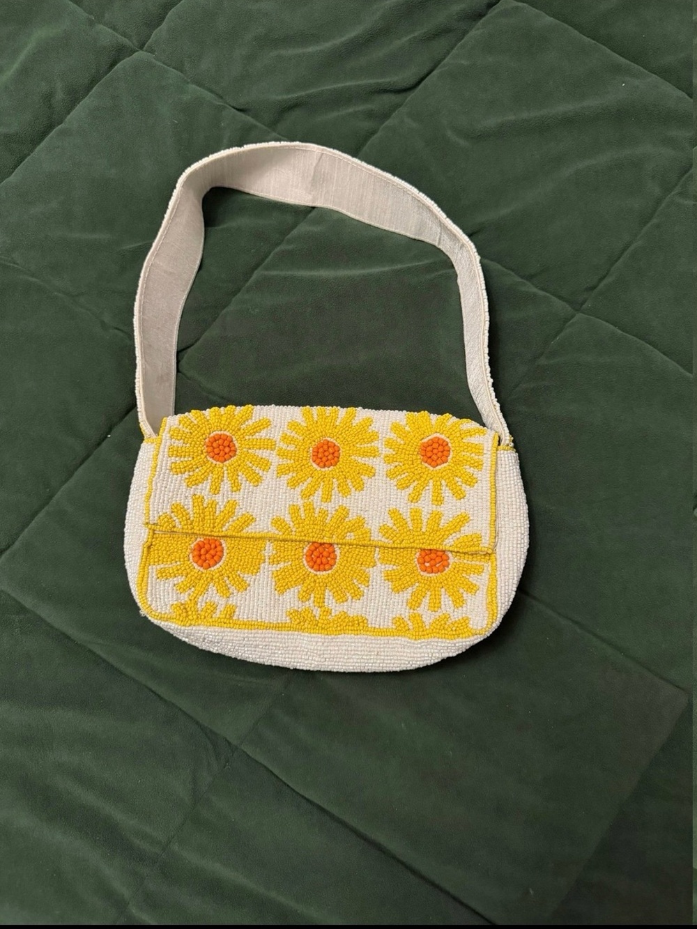 Yellow Daisy Beaded Shoulder Bag